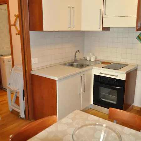 Apartment Paradiso *